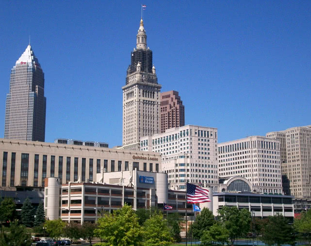 原创克利夫兰由辉煌走向衰落至今保持着复古破旧的城建