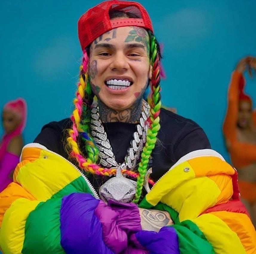 真男人从不唯唯诺诺说唱圈告密王出狱后首单重拳出击哥依然是纽约之王