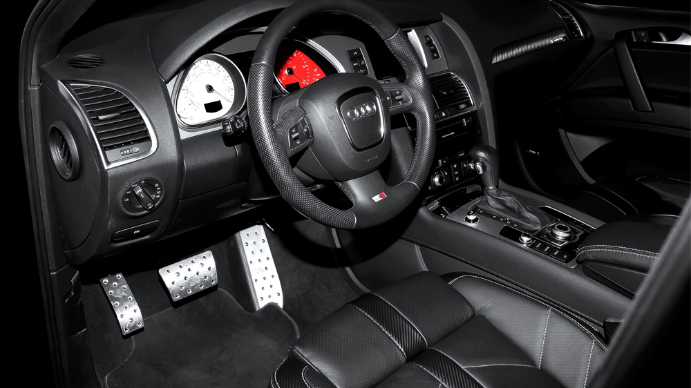 奥迪q7内饰改装,纳帕真皮搭配,修复翻新