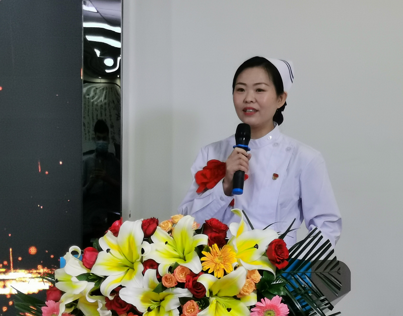 河南大学淮河医院举行2020年512国际护士节庆祝表彰大会