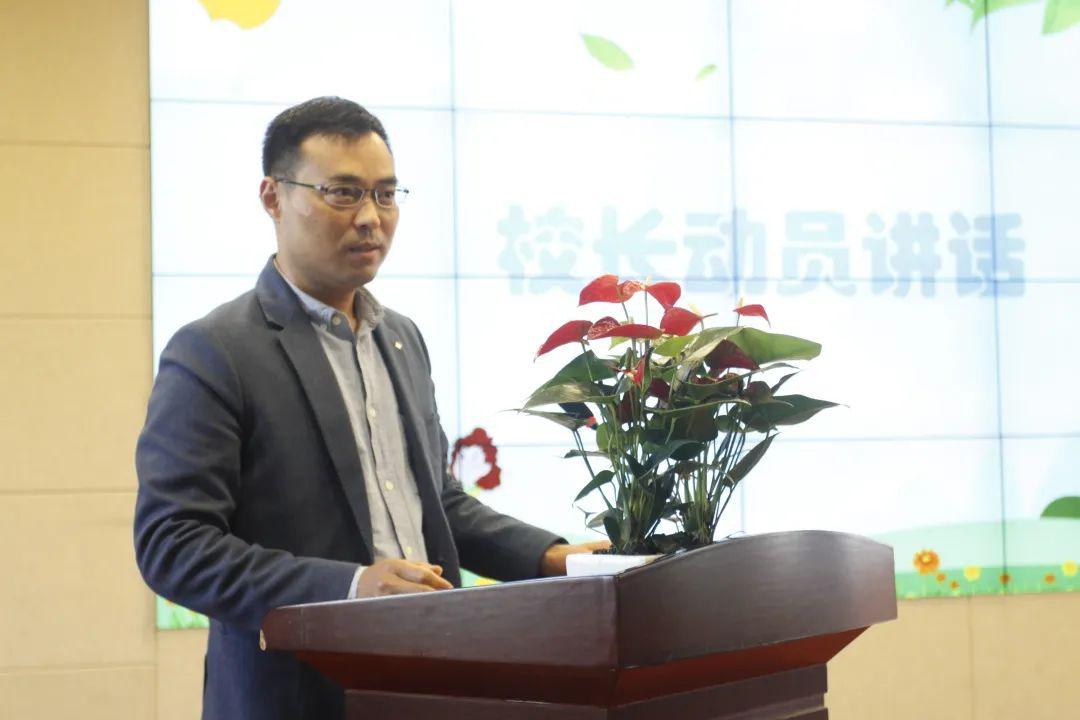 曹行小学疫情防控应急演练方案",做到分工明确,责任到人,徐校长也对