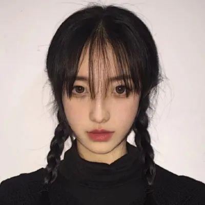 女生头像你眼里有山河她眼里有你725
