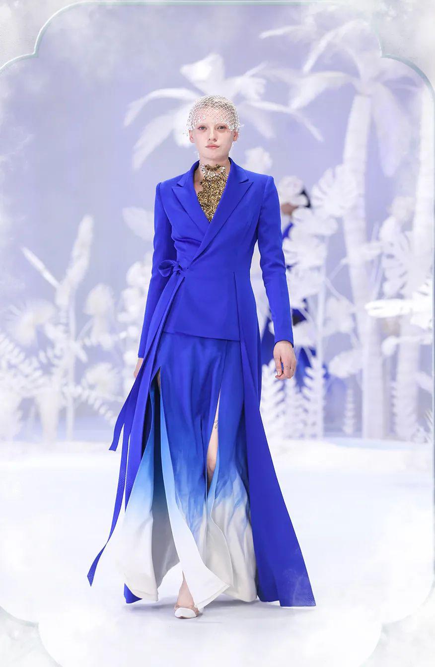 演绎真正的仙风道骨丨盖娅传说熊英2020aw若水时装秀