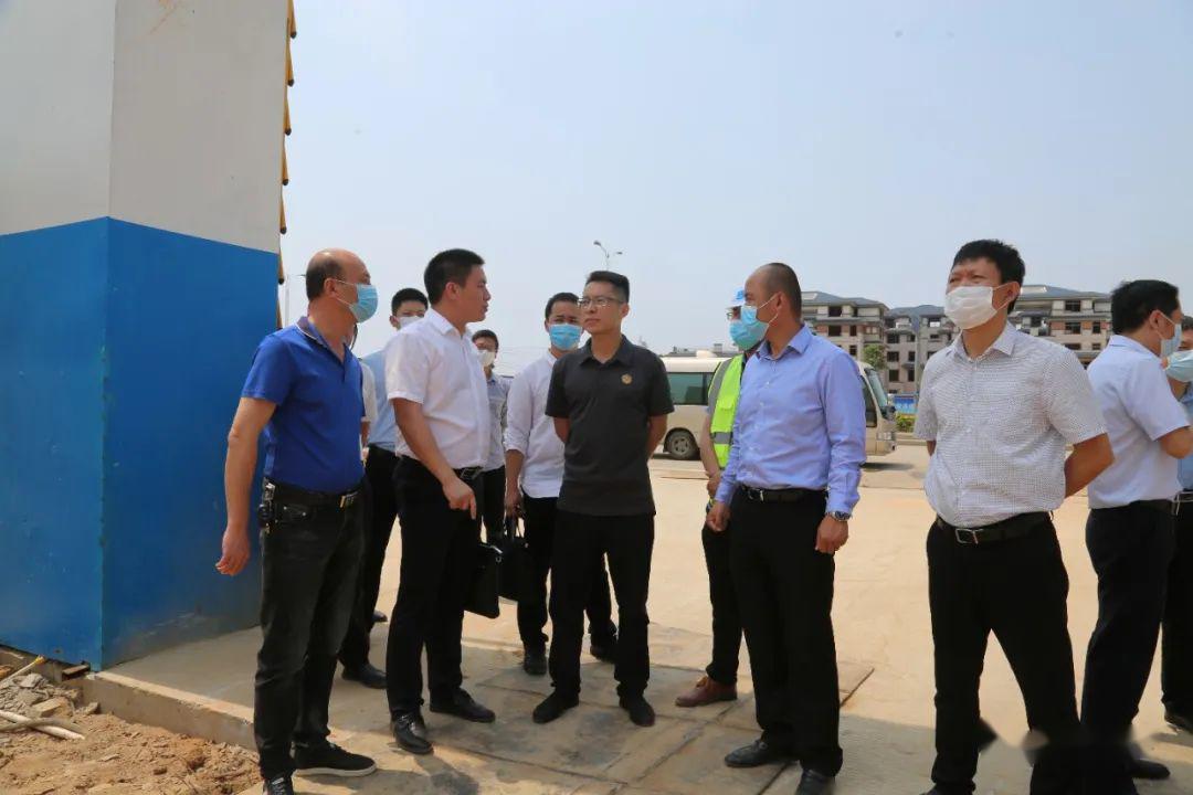 福建中医药大学党委副书记黄子杰一行到北岸考察