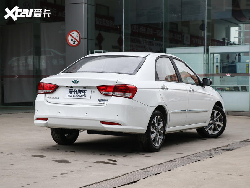 东风悦达起亚新款华骐300e上市1988万