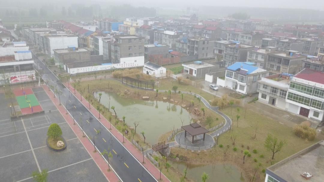 《聚力强富美高 决胜全面小康--全面小康看老乡》湖西村:公共空间治理