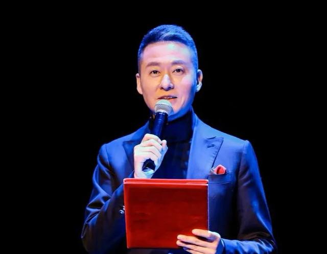 从电厂技术工人到央视主持人,姚雪松一步一个脚印,实现梦想