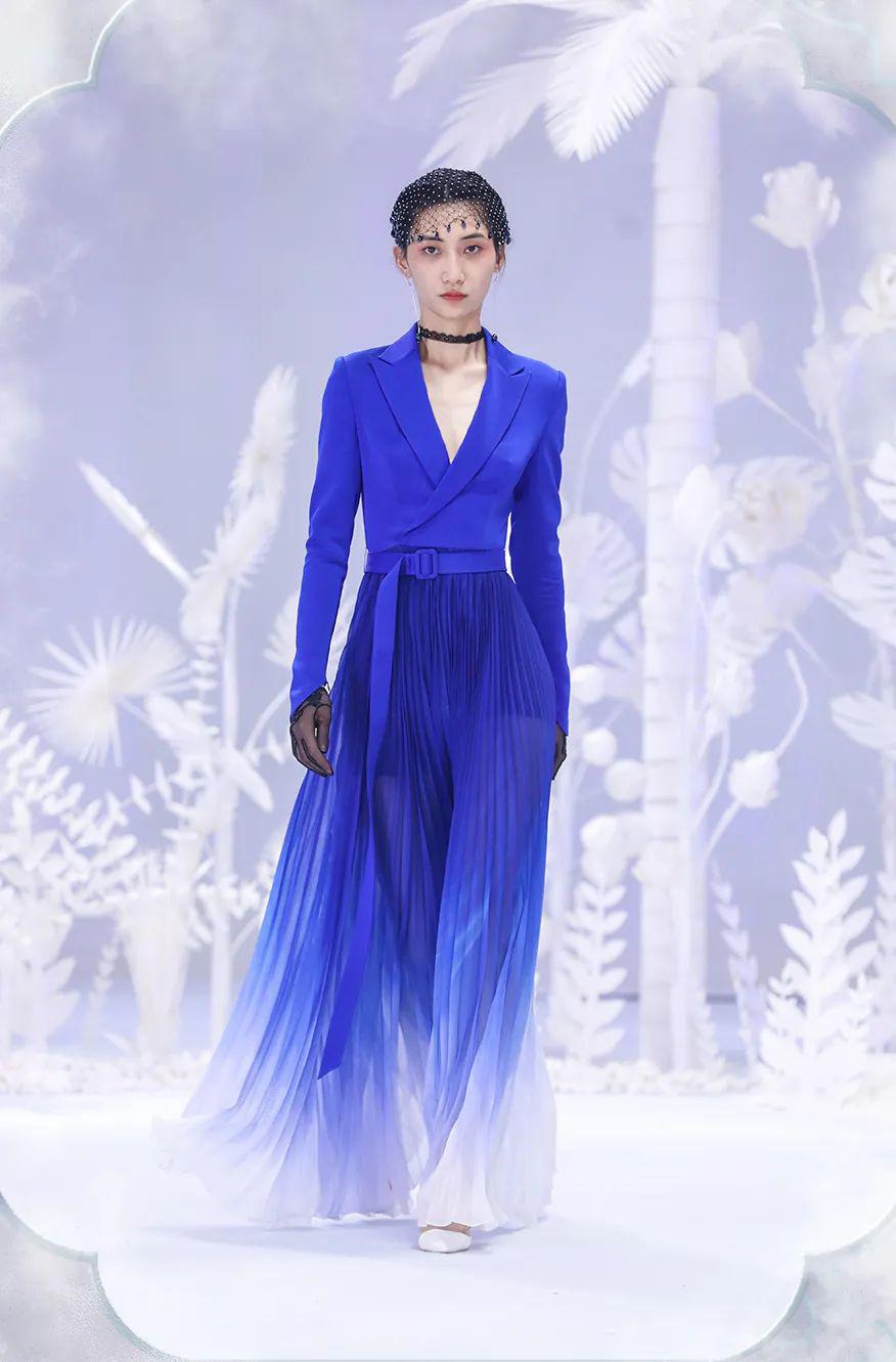 演绎真正的仙风道骨丨盖娅传说熊英2020aw若水时装秀