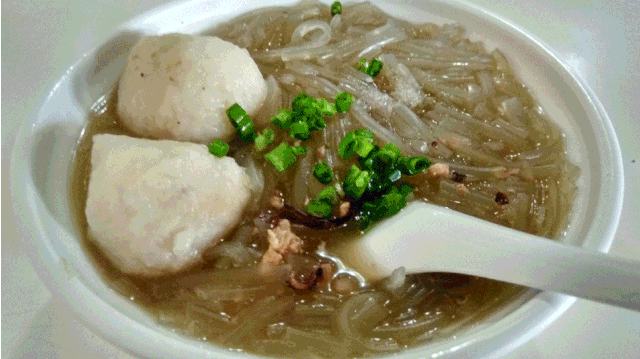 "老板!粉扣鱼丸,加大肠!"又是一道宁德地道美味!