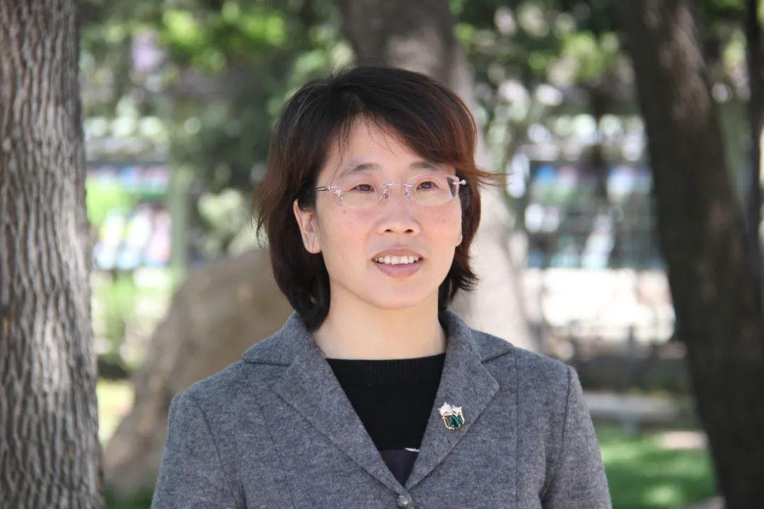 爱在心亦在――记昌黎一中全员封闭期间首次家校物品交换活动