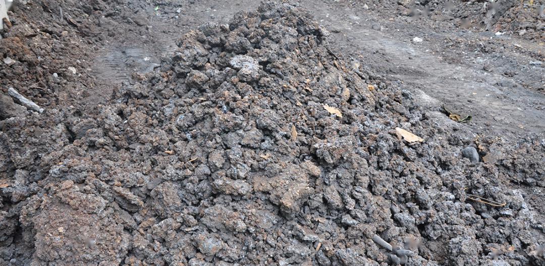 废四氟密封圈标的13:废树脂(危废)标的14:废氧化铝袋标的15:废焦油