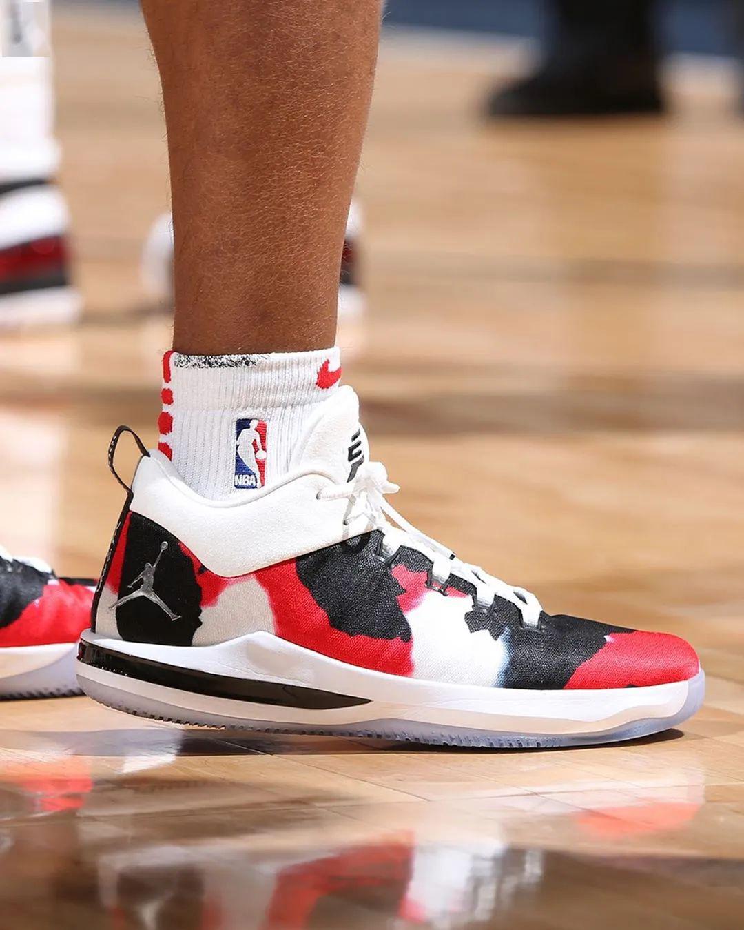 保罗上脚过的那些aj哪双最帅