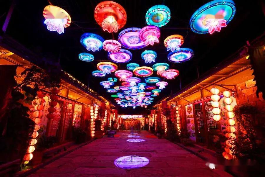 盆景人朝夕盘恒之圣地中国61兰陵压油沟风景区