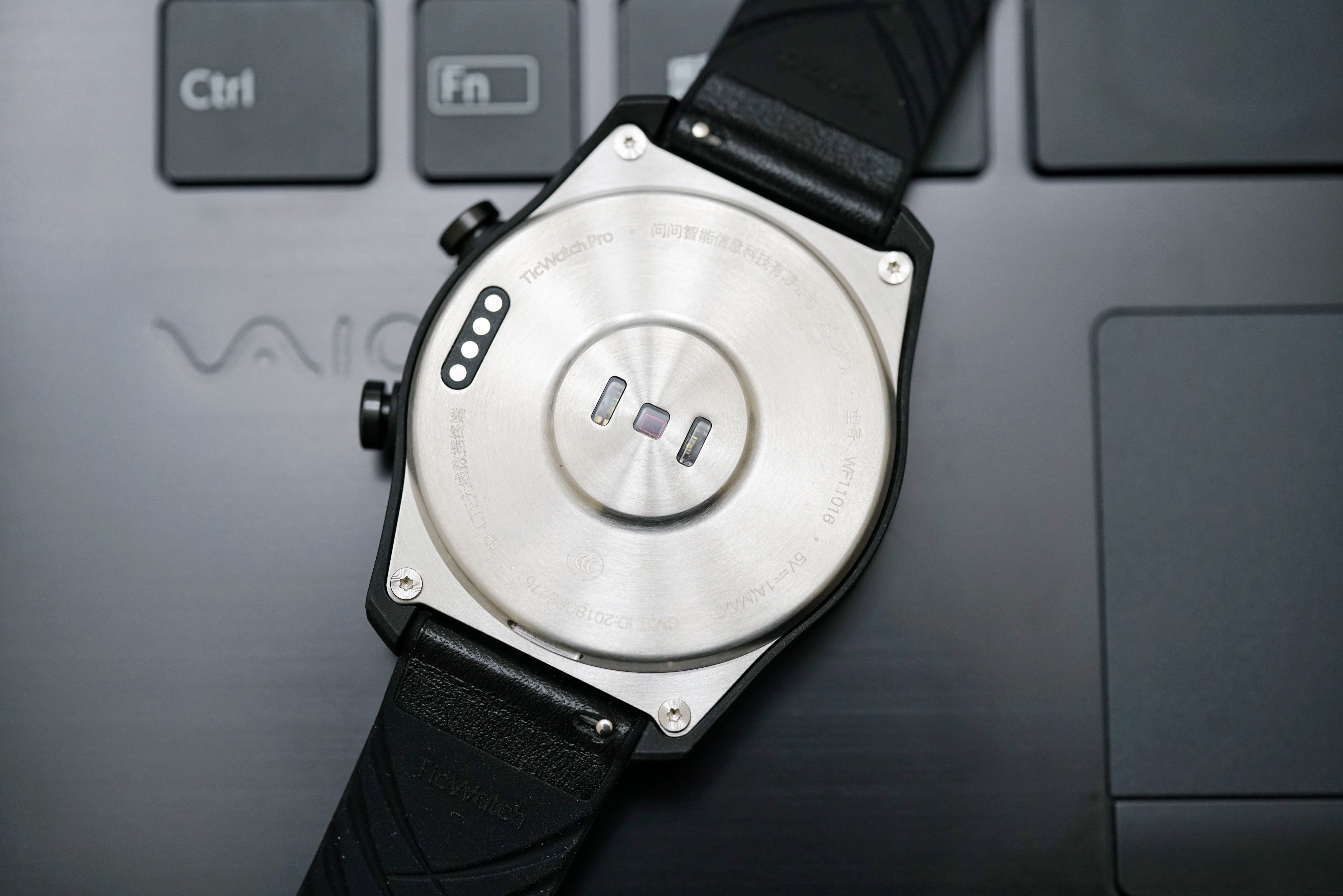 esim到底体验如何谷歌领投的ticwatchpro4g智能手表使用分享