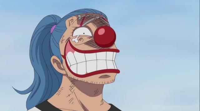 路飞最初赏金成为3000万时,路飞先后打败了小丑巴基,克洛船长,克利克