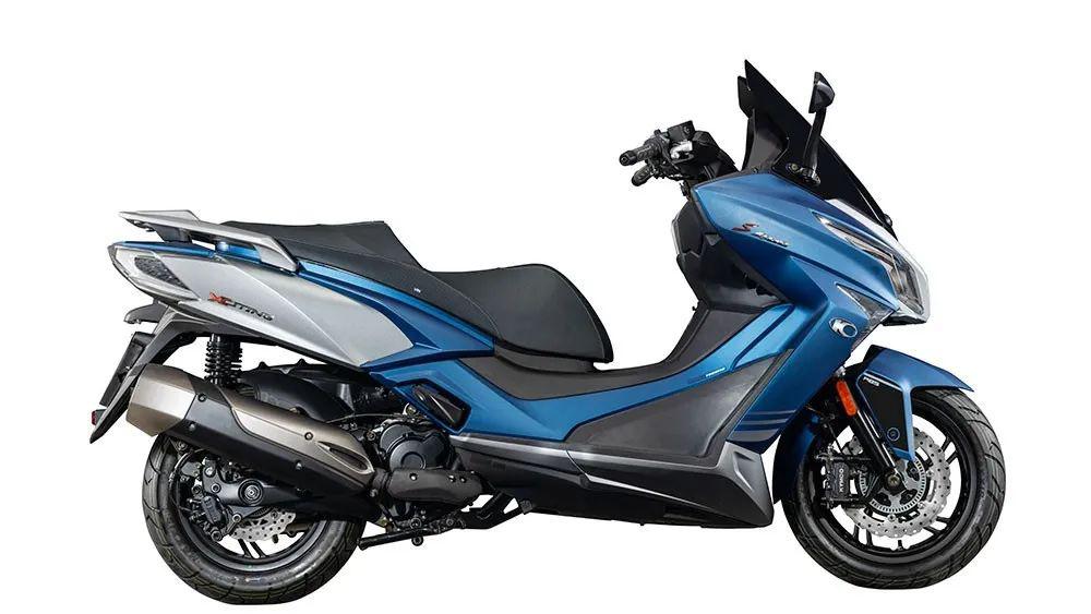 927车行光阳3款大型踏板购车送加油卡