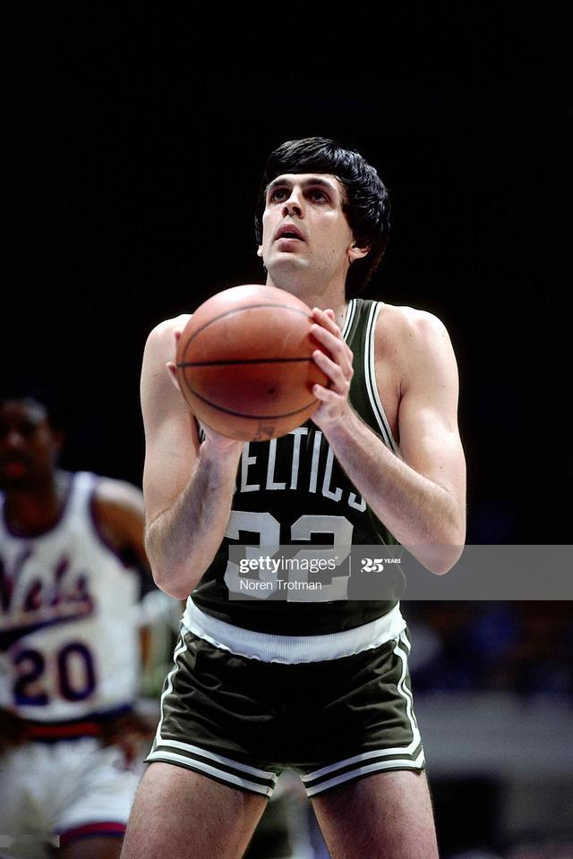 握手门事件不怪活塞麦克海尔公牛话太多拒绝握手是惯例