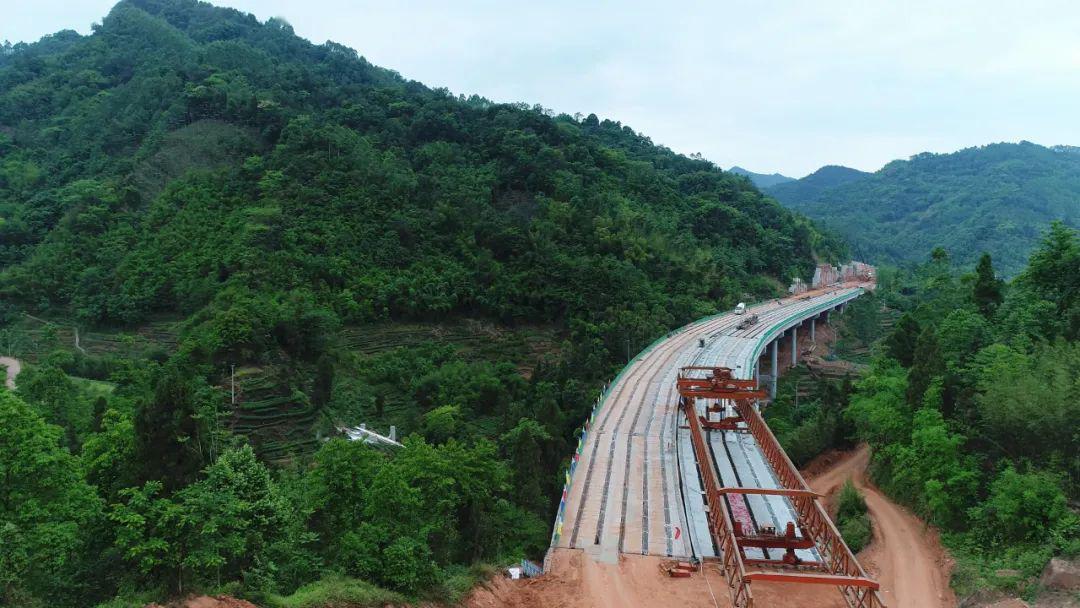 好消息乐山仁沐新高速这个标段全副贯通有望年底通车