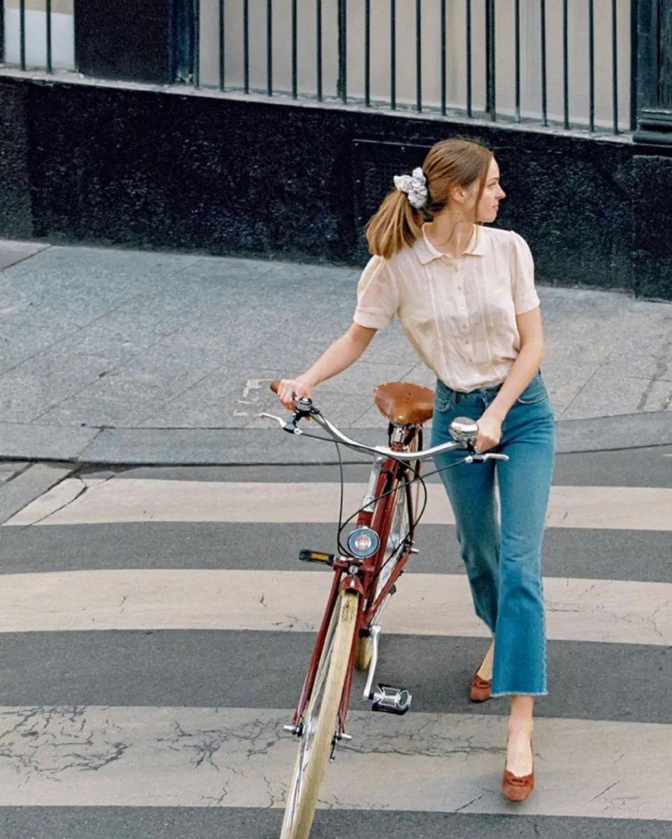 夏天到了试试这4个能一键复制的法式穿搭