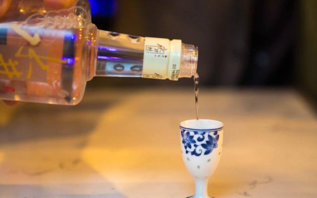 原创每天喝一杯白酒这些人收获什么了有一个好处很多人想不到