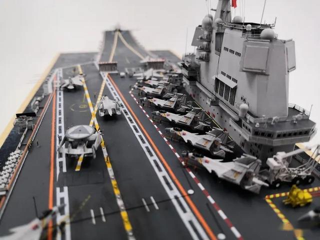 1700中国002型山东号航空母舰模型作品
