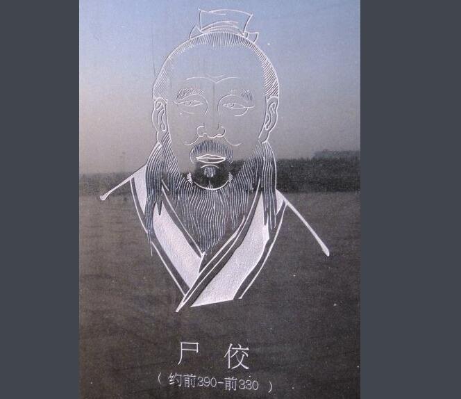 一个姓"鬼",一个姓"尸",看到他们的姓,你怕了吗_尸佼