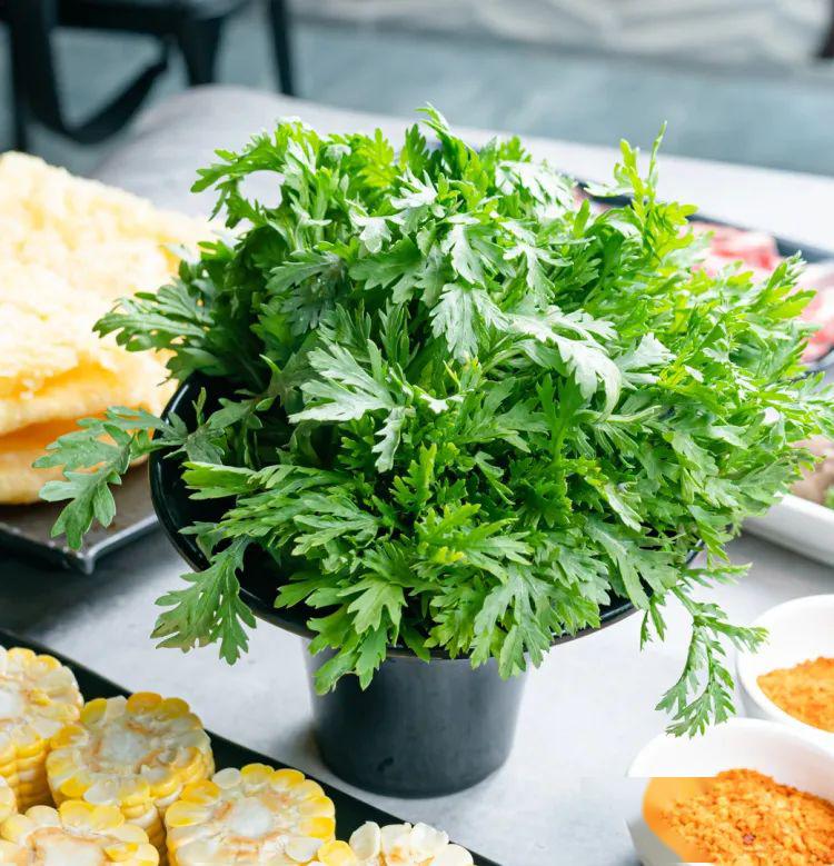 厦门这家火锅上过央视,却出了名的"怪",吃火锅居然上刀叉?