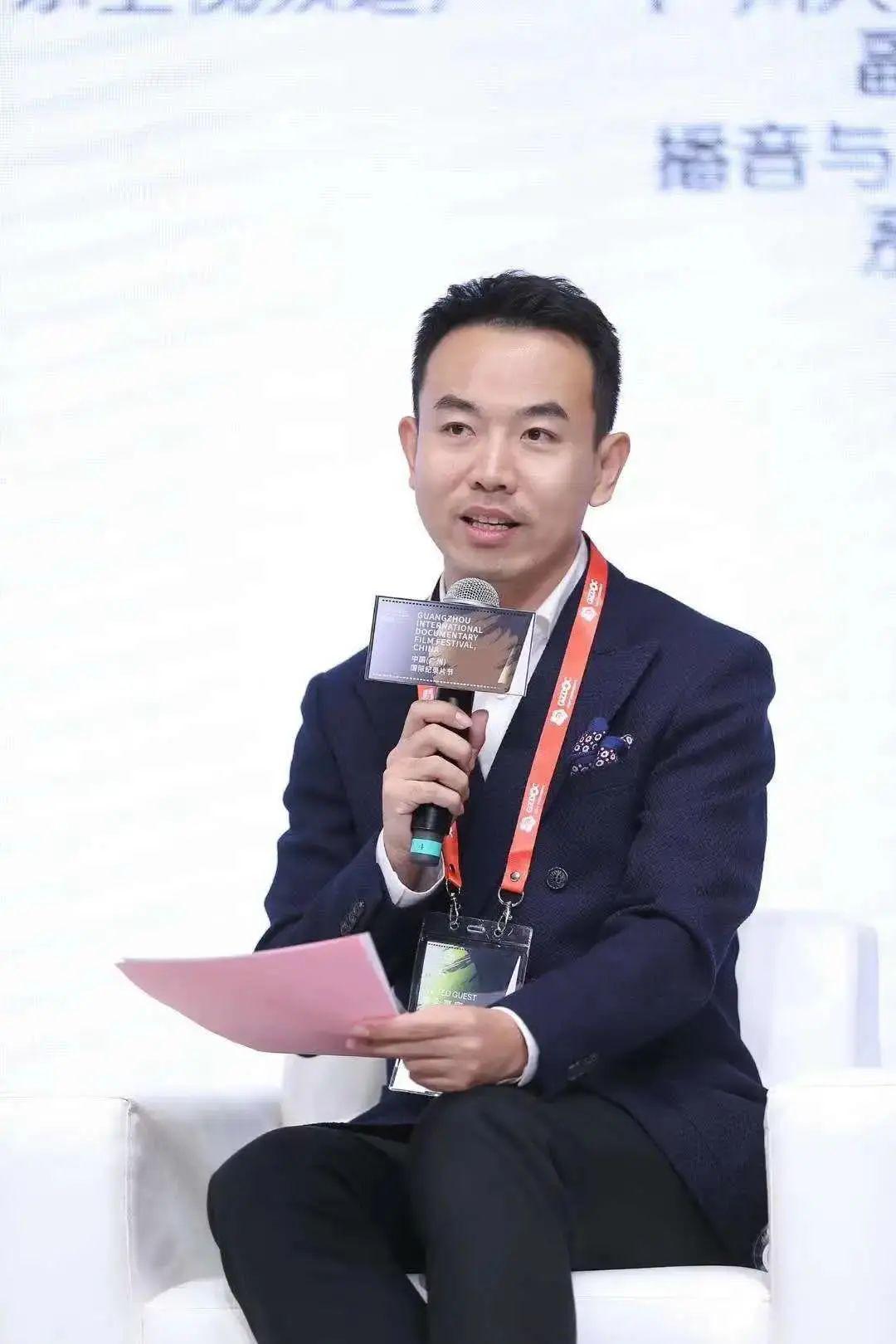 你听这赤诚之音专访跨界达人康毅