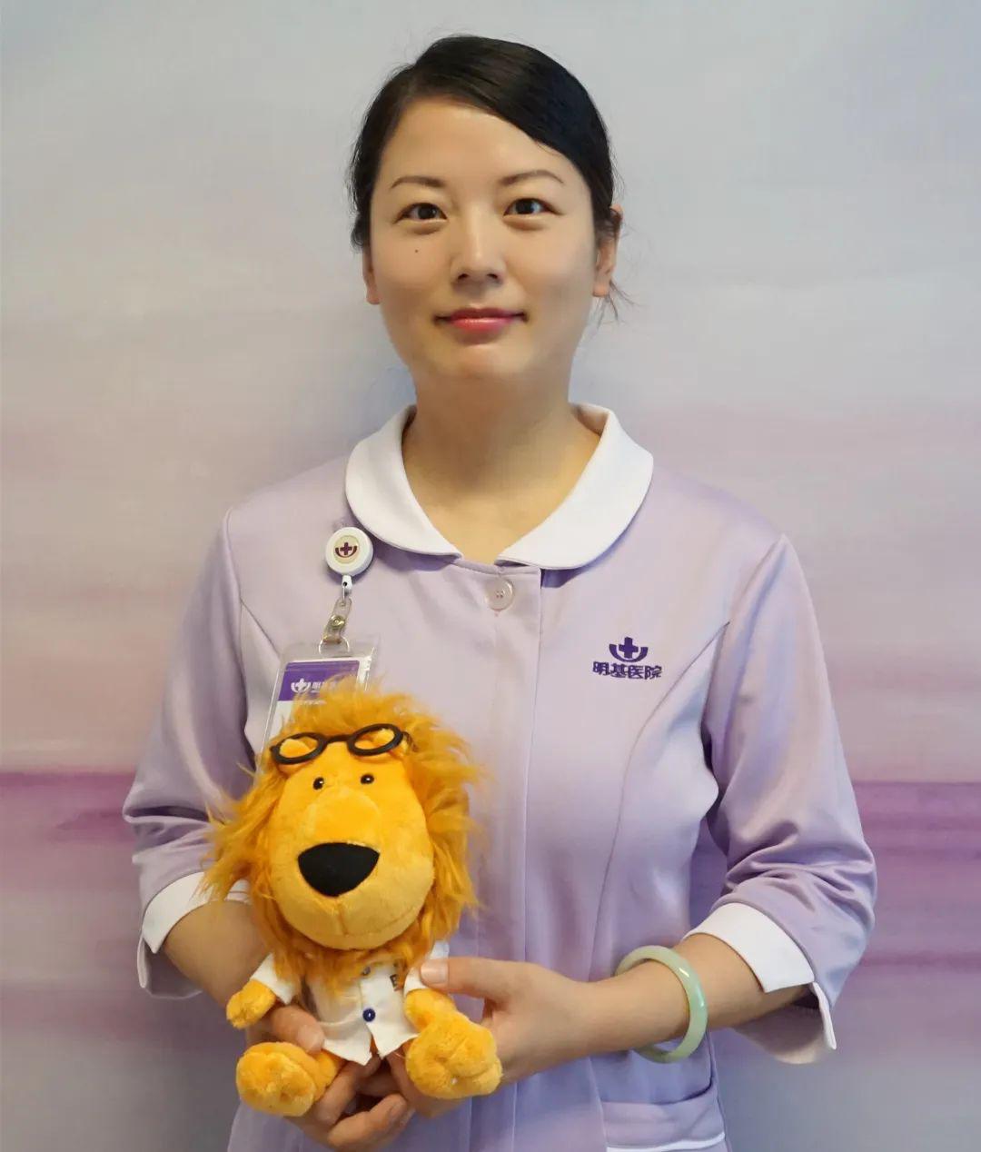 国际护士节你笑起来真好看致敬最美白衣天使们