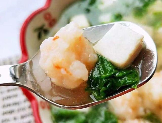 虾滑豆腐汤汤品中的最爱营养蒸龙利鱼爽口下饭鲜香的很