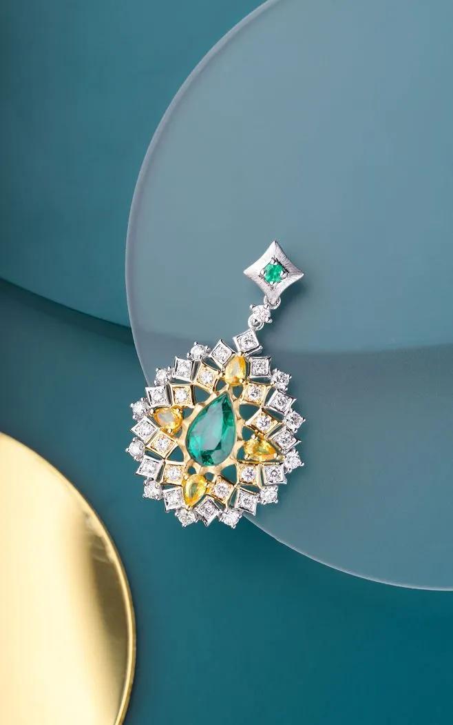 素瞳珠宝杂志五月刊稀有的贵族达碧兹祖母绿