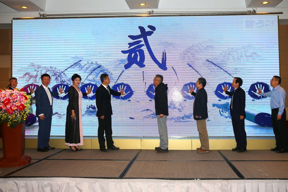 龙杯第25届全国中小学生绘画书法作品比赛在京正式启动