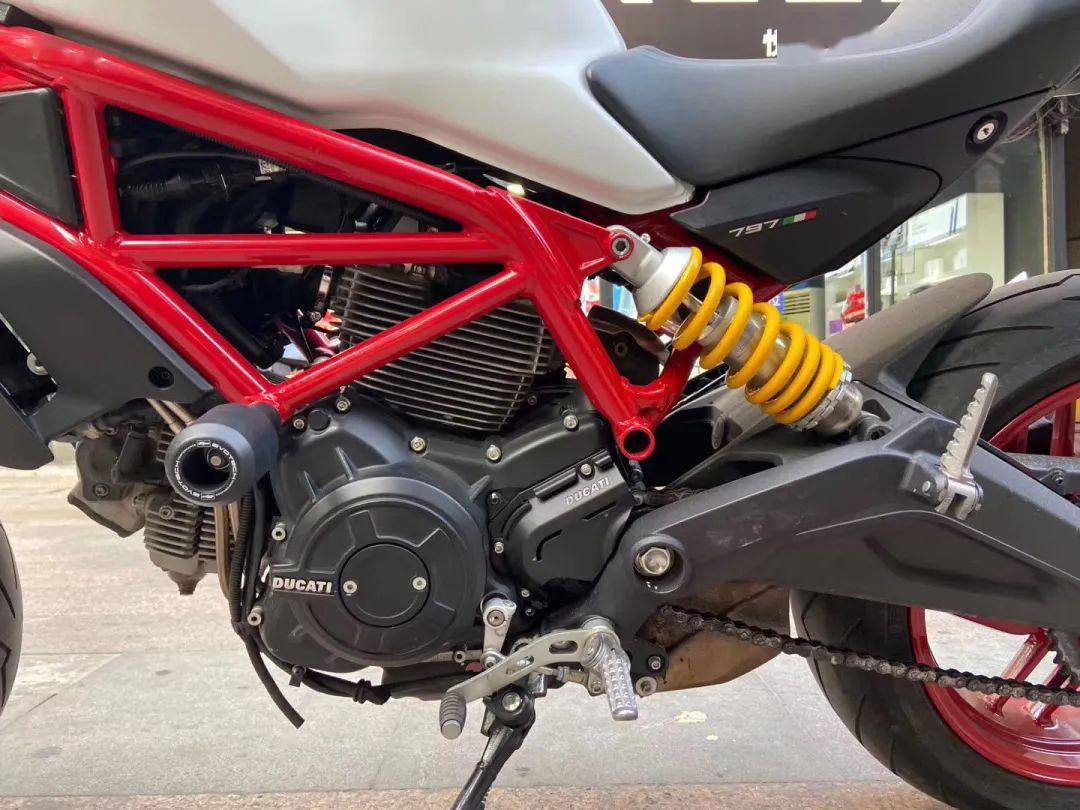 转让| 安徽滁州出杜卡迪797