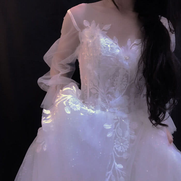 微丧·治愈·背景图:怀旧的人总是活的像个拾荒者