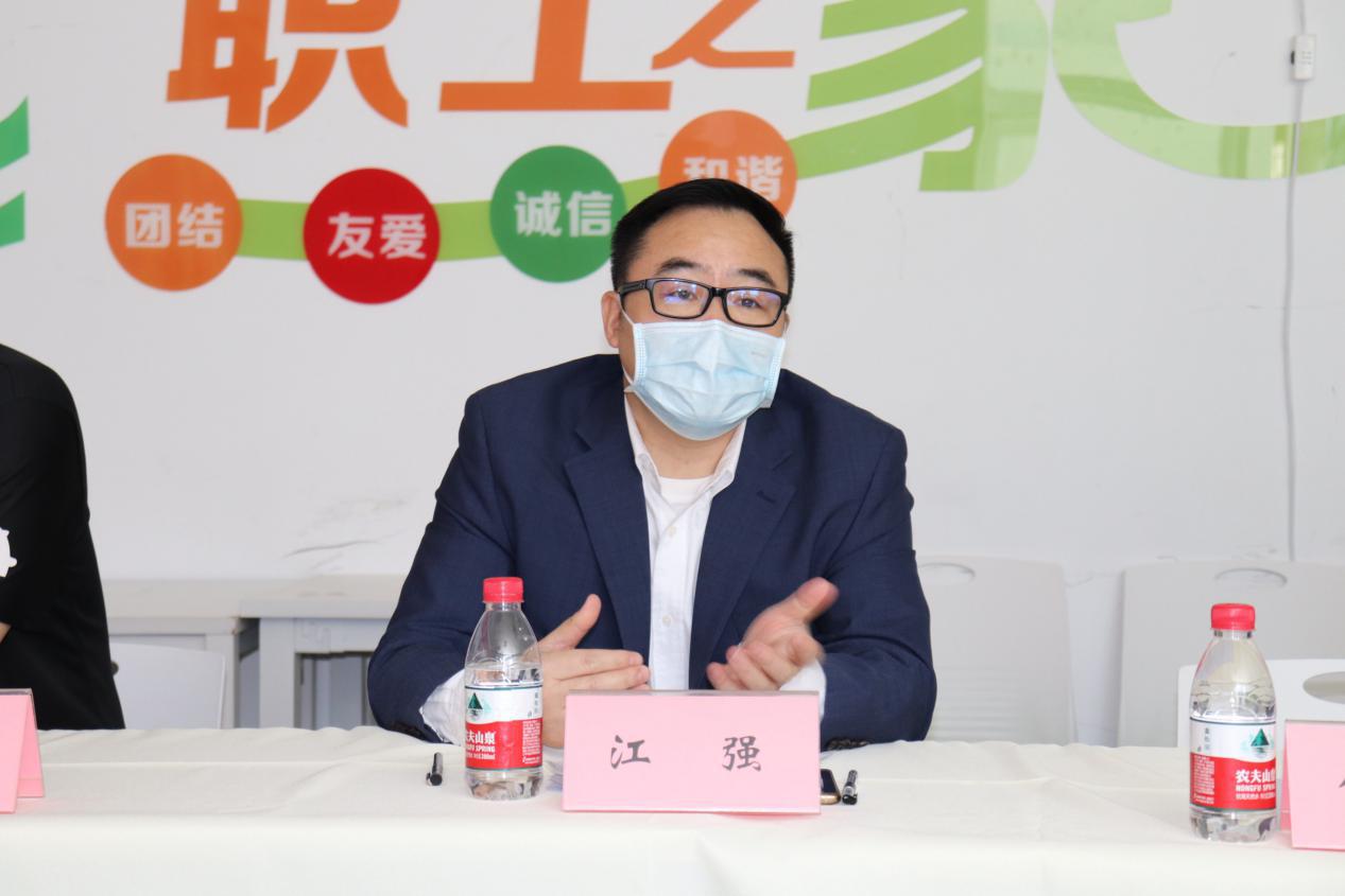 蛋壳公寓副总裁江强去年4月,蛋壳公寓参与了深圳市质量协会制定的t