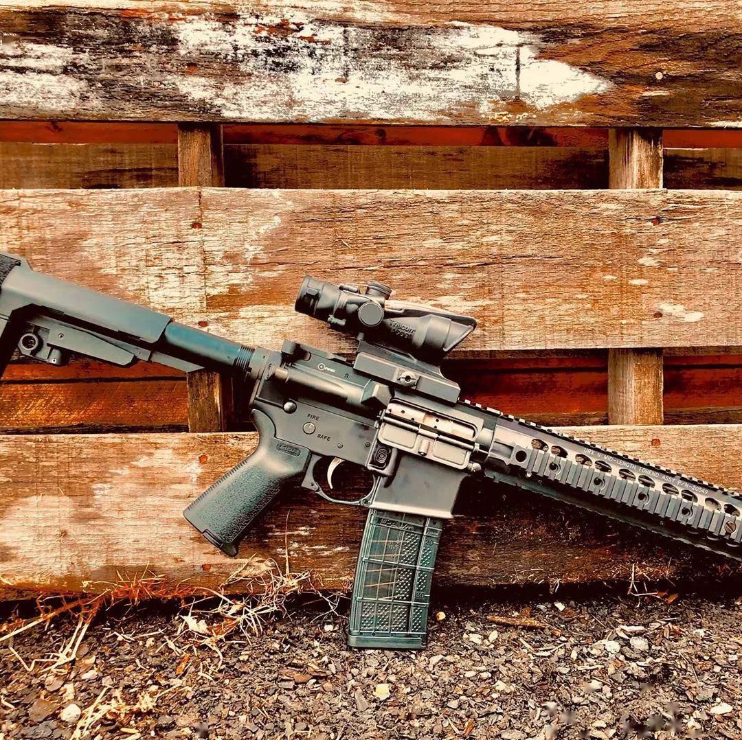 游戏迷眼中的四倍镜trijicon公司acog瞄镜图集