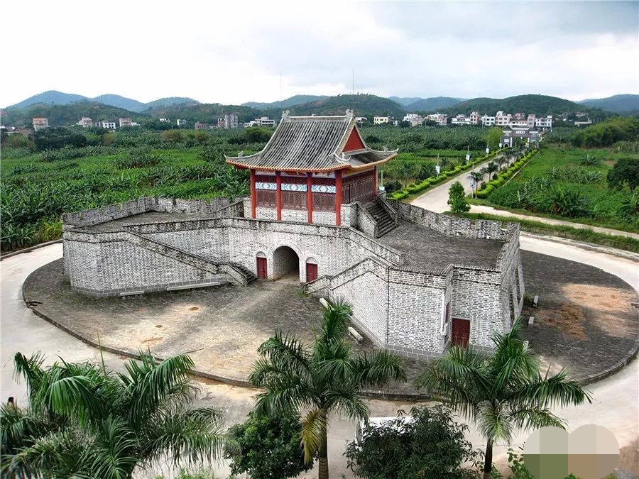 高州长坡蹄疾步稳搞建设文化古镇焕新颜