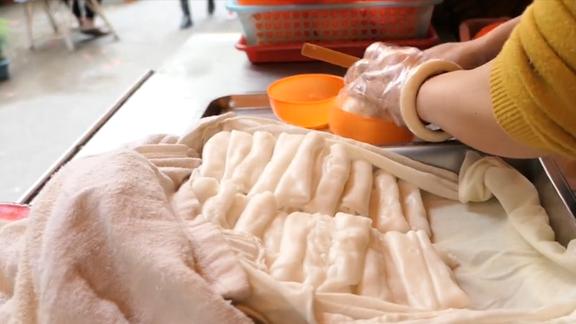 永安有一种特色的美食叫叉叉粿在永安人民的心中有着很高的地位