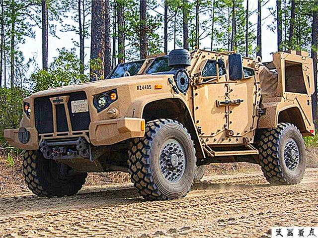 1/ 12 美军jltv联合轻型战术车辆:该车是美国最新一代的轻型战术车辆