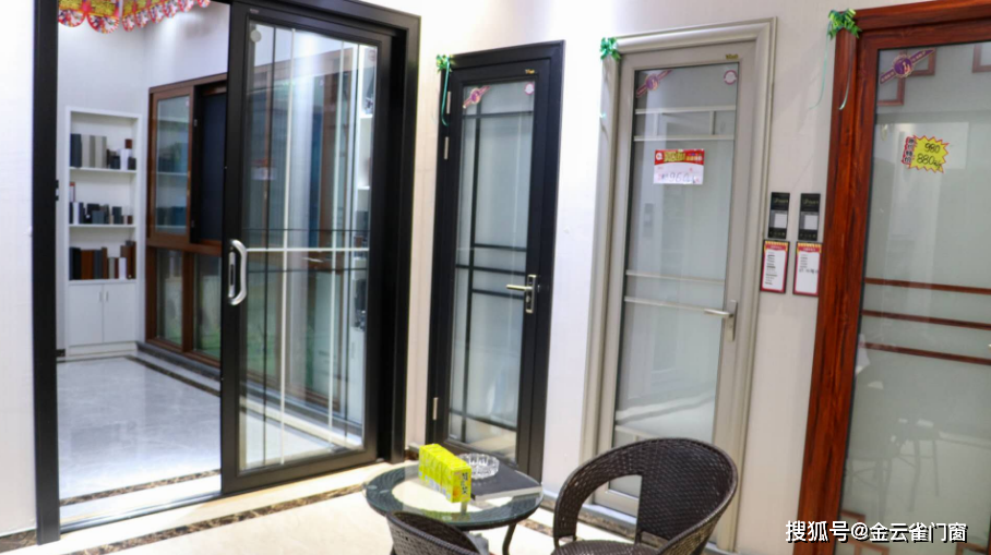 金云雀门窗感恩万里行福建宁德店谢凯斌让每个信任金云雀门窗客户放心