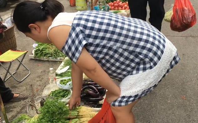 4,大肚子买菜弯腰困难所幸,去医院检查只是贫血导致的,孩子没事儿.