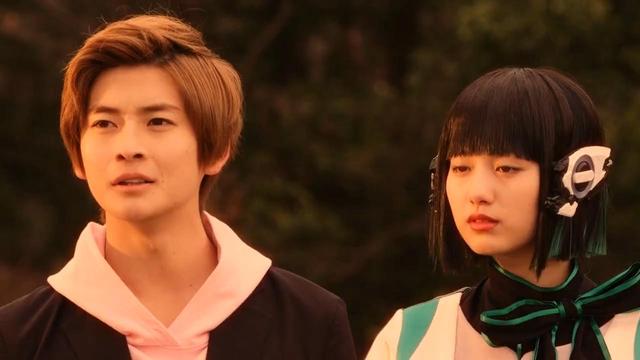 假面骑士01:飞电或人三个阶段的表现评价,第二阶段为崩坏的开始