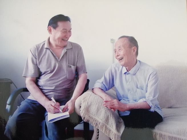 当时担任安阳市老龄委主任的老市长王同林正在发起创建安阳敬老模范城