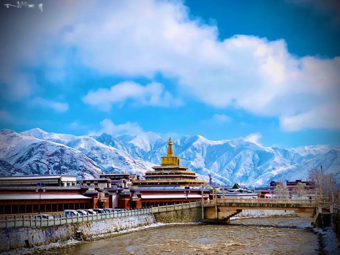 拉卜楞寺雪景图片