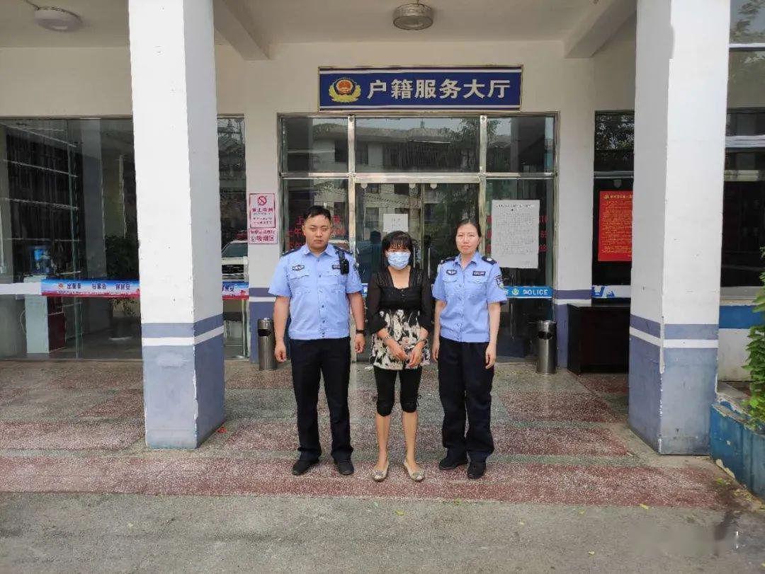 文明盘州城关珠宝店偷金戒指的女贼落网