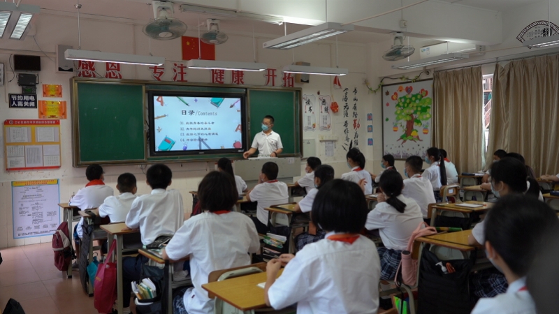 广州市白云区新市中学抗疫复学第一课开讲啦