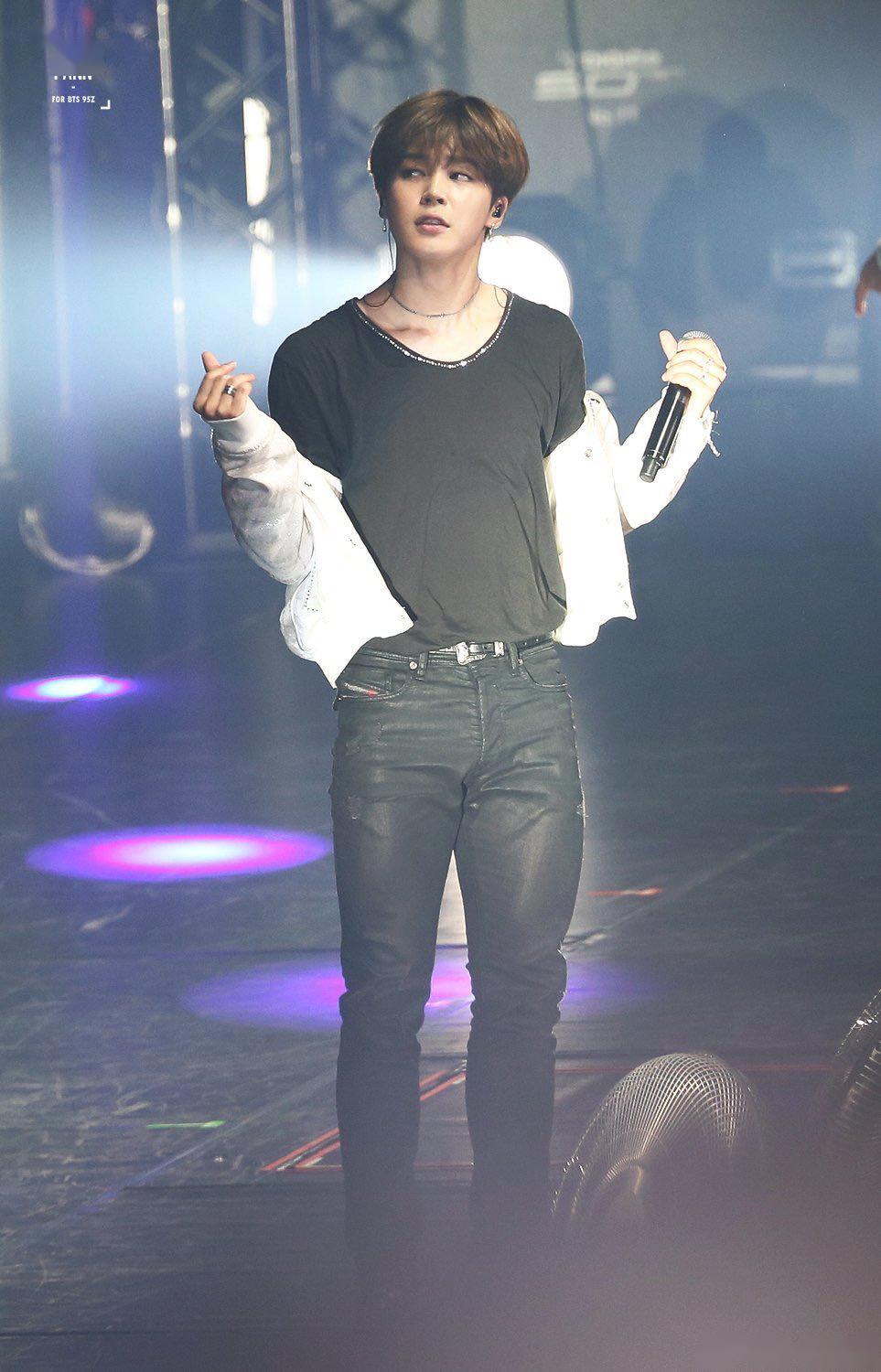 67防弹少年团朴智旻令人羡慕的超绝身材比例