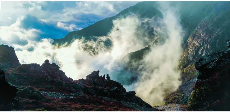 5月28日-穿越太白山,秦嶺最高峰,冰緣地貌,杜鵑花海,北南徒步穿越,4日