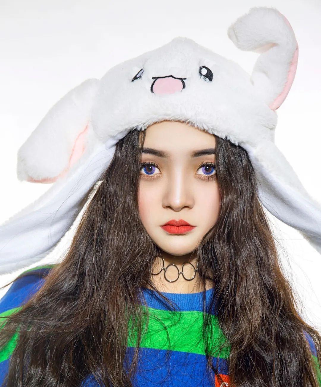 张奕携手陈诗诗我把贵州唱给你听演绎多彩贵州全网上线