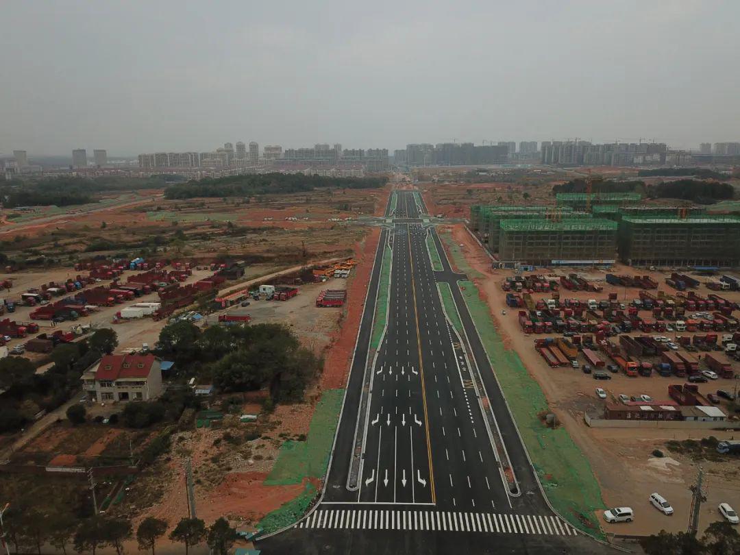 华林北路定位为城市主干路,是瑞阳新区与320国道的重要联系通道,南北